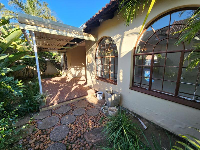 To Let 2 Bedroom Property for Rent in Brummeria Gauteng