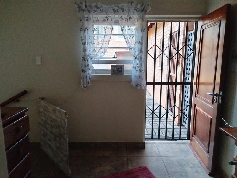 To Let 3 Bedroom Property for Rent in Die Wilgers Gauteng