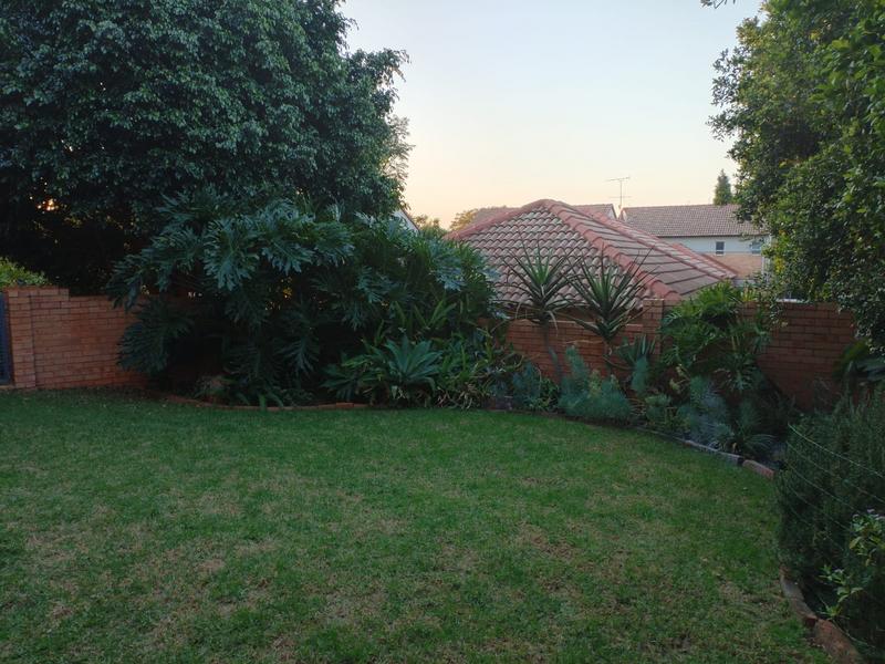 To Let 3 Bedroom Property for Rent in Die Wilgers Gauteng