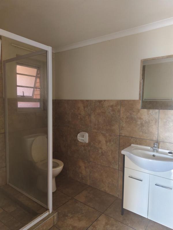 To Let 3 Bedroom Property for Rent in Die Wilgers Gauteng