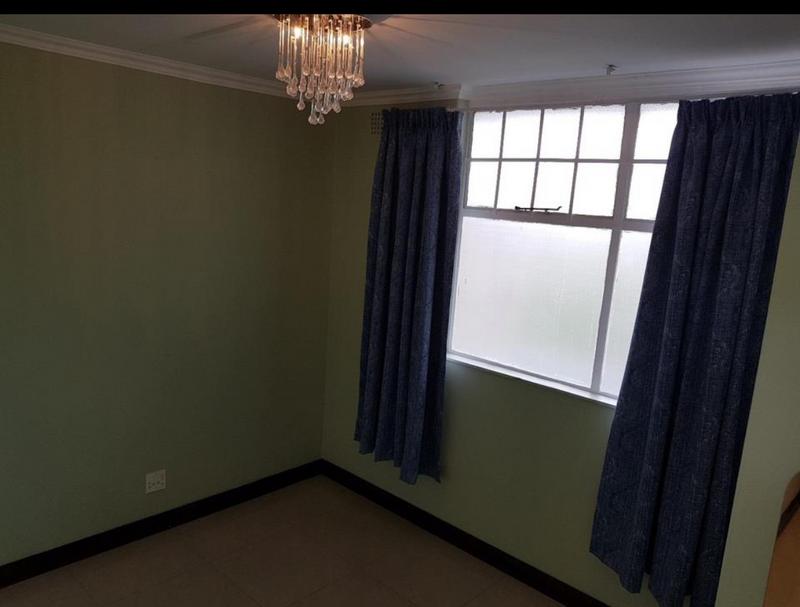 To Let 2 Bedroom Property for Rent in Dowerglen Gauteng