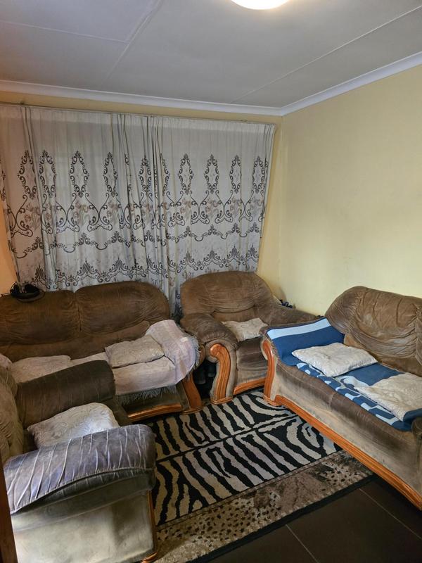 To Let 2 Bedroom Property for Rent in Ebony Park Gauteng