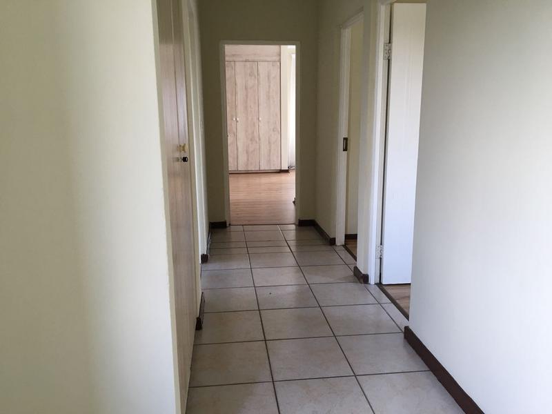 To Let 3 Bedroom Property for Rent in Silver Lakes Golf Estate Gauteng