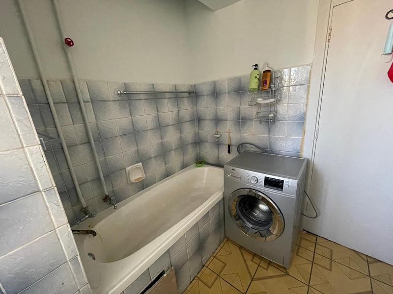2 Bedroom Property for Sale in Johannesburg Central Gauteng