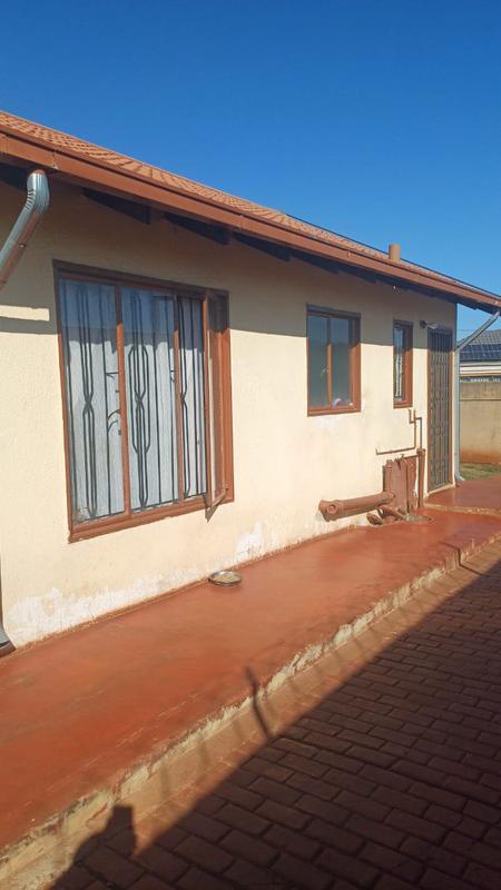 2 Bedroom Property for Sale in Vosloorus Ext 8 Gauteng