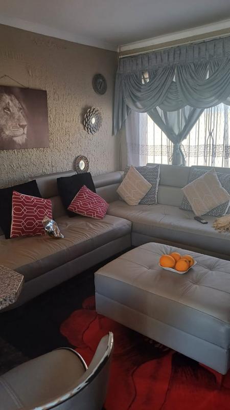 2 Bedroom Property for Sale in Vosloorus Ext 8 Gauteng