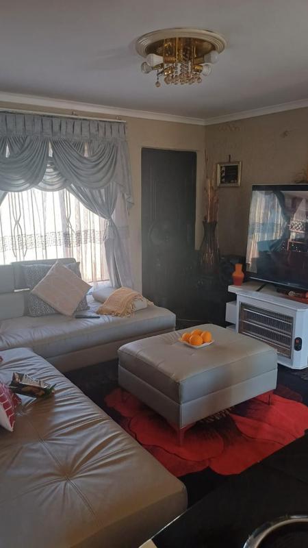 2 Bedroom Property for Sale in Vosloorus Ext 8 Gauteng