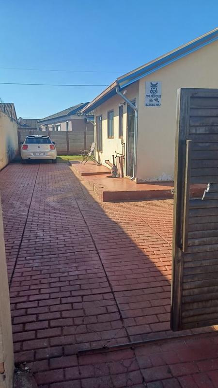 2 Bedroom Property for Sale in Vosloorus Ext 8 Gauteng