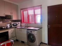 2 Bedroom Property for Sale in Mondeor Gauteng