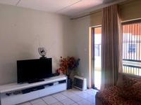 2 Bedroom Property for Sale in Mondeor Gauteng