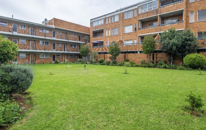 1 Bedroom Property for Sale in Malvern Gauteng