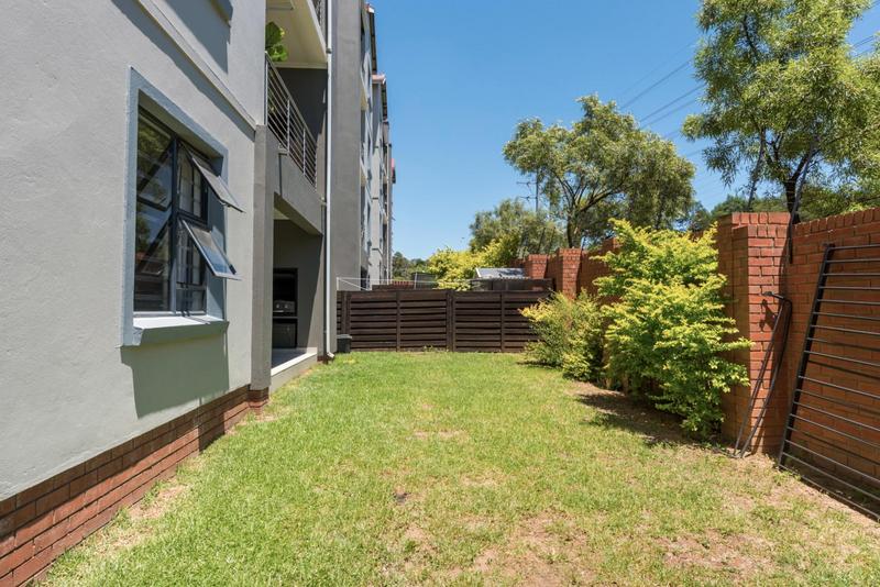 3 Bedroom Property for Sale in Greenstone Hill Gauteng