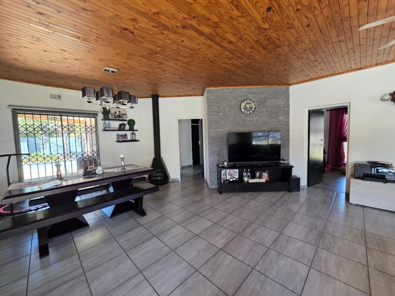 3 Bedroom Property for Sale in Sunward Park Gauteng