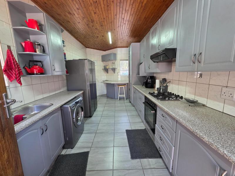 3 Bedroom Property for Sale in Sunward Park Gauteng