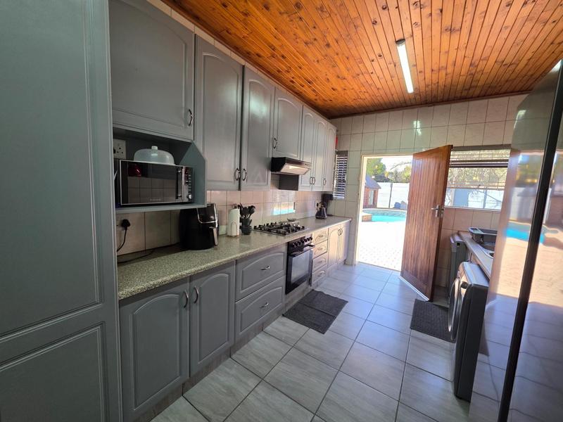 3 Bedroom Property for Sale in Sunward Park Gauteng