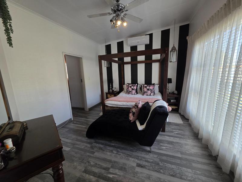 3 Bedroom Property for Sale in Sunward Park Gauteng