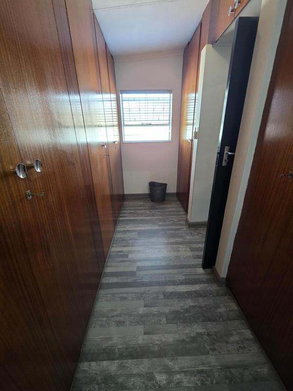 3 Bedroom Property for Sale in Sunward Park Gauteng