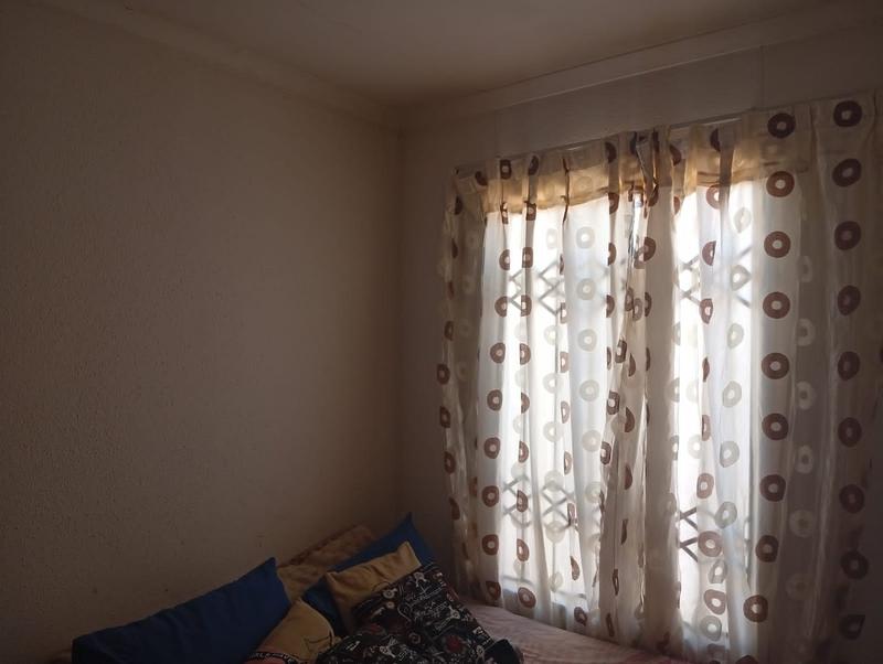 2 Bedroom Property for Sale in Savanna City Gauteng
