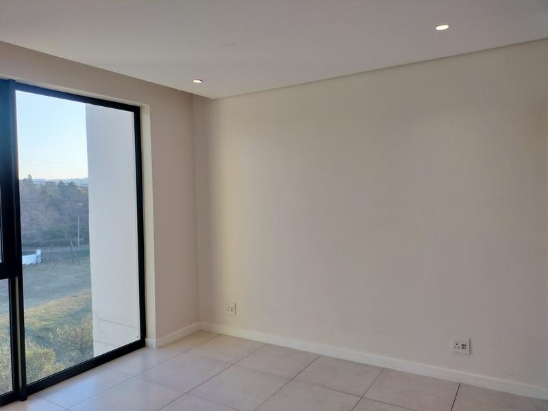 To Let 2 Bedroom Property for Rent in Glenadrienne Gauteng