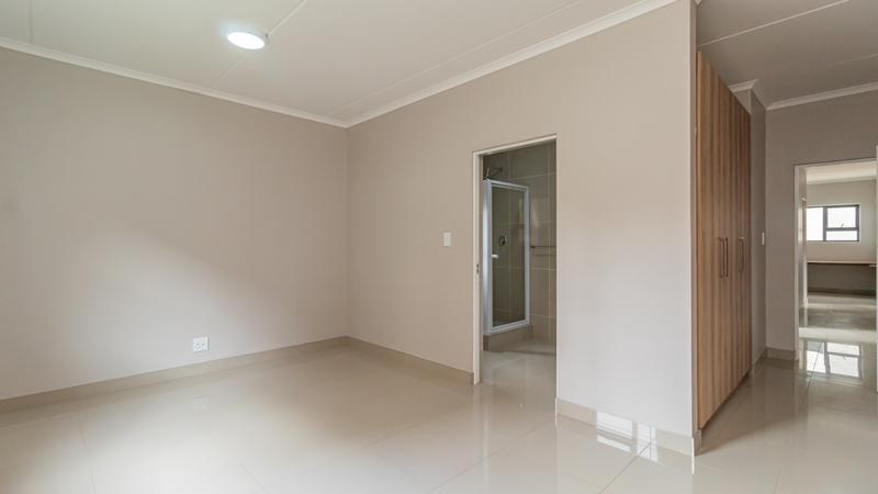To Let 3 Bedroom Property for Rent in Christoburg Gauteng