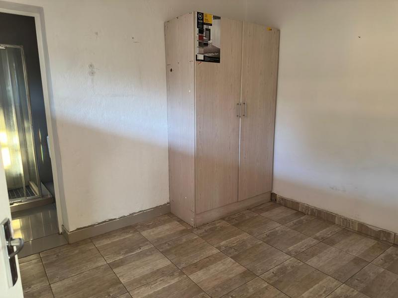 To Let 2 Bedroom Property for Rent in Erasmia Gauteng