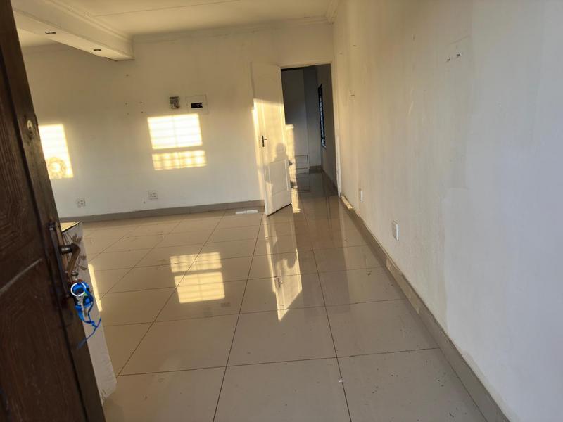 To Let 2 Bedroom Property for Rent in Erasmia Gauteng