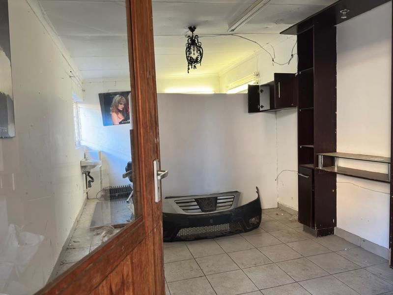 To Let commercial Property for Rent in Laudium Gauteng