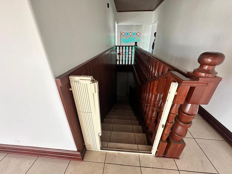 To Let 7 Bedroom Property for Rent in Laudium Gauteng