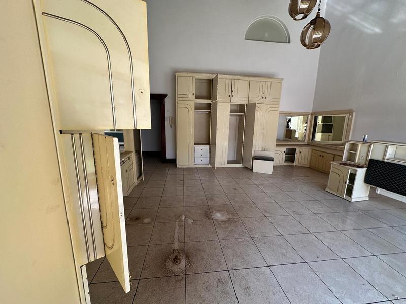 To Let 7 Bedroom Property for Rent in Laudium Gauteng