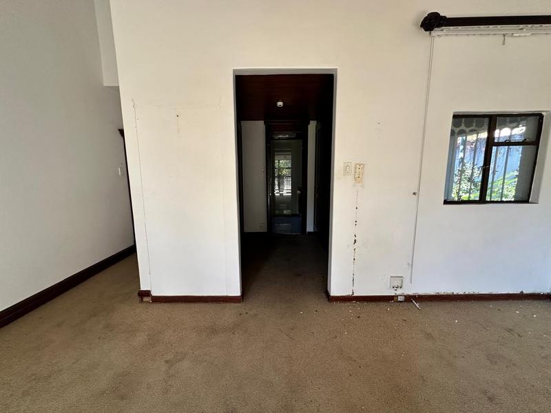 To Let 7 Bedroom Property for Rent in Laudium Gauteng
