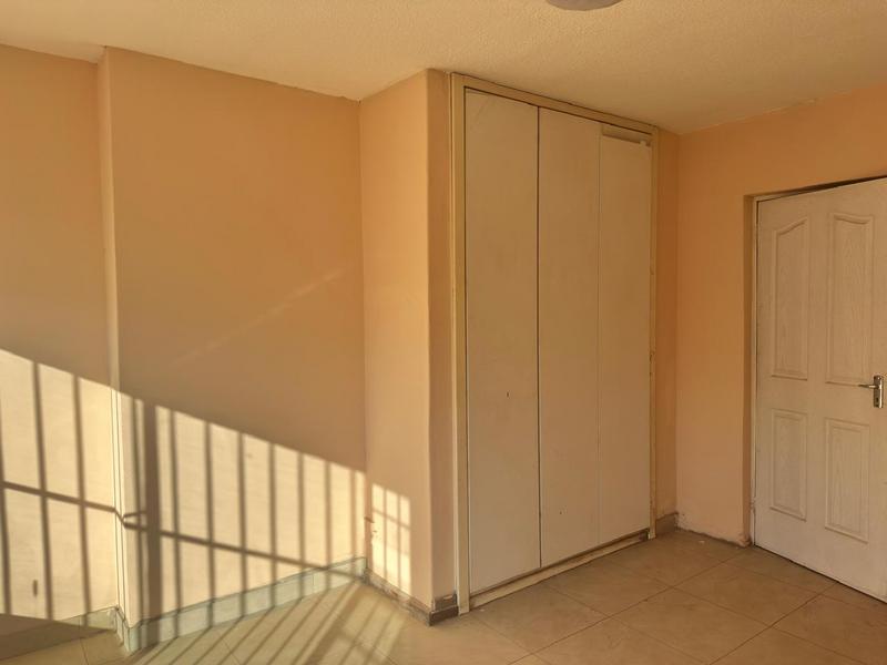 To Let 2 Bedroom Property for Rent in Laudium Gauteng