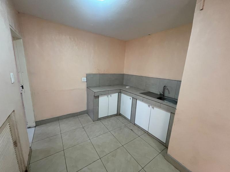 2 Bedroom Property for Sale in Laudium Gauteng