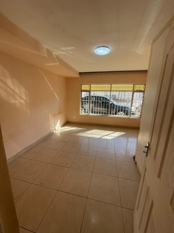 2 Bedroom Property for Sale in Laudium Gauteng
