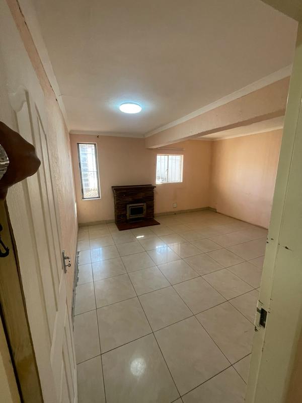 2 Bedroom Property for Sale in Laudium Gauteng
