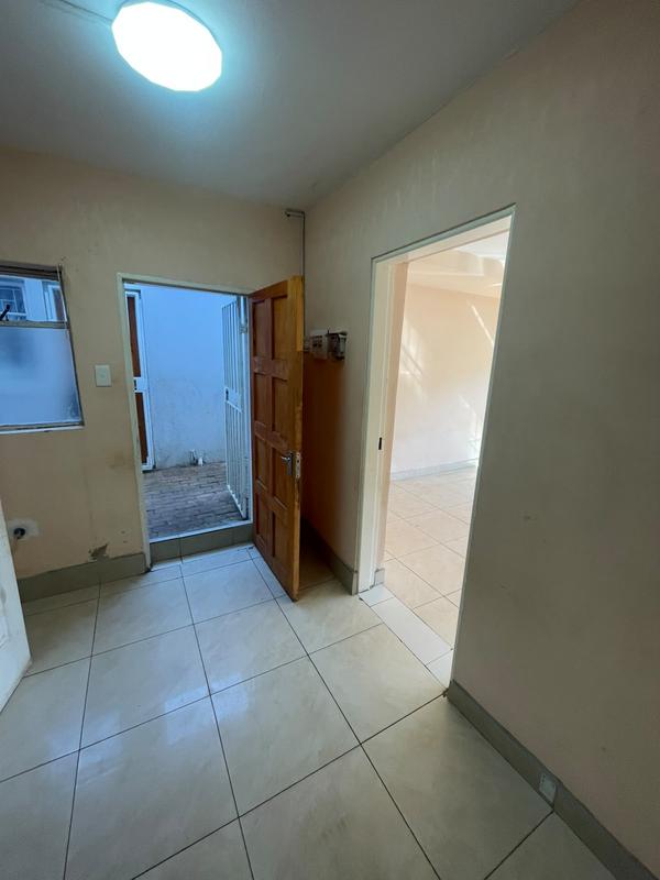 2 Bedroom Property for Sale in Laudium Gauteng