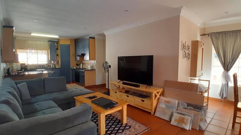 To Let 4 Bedroom Property for Rent in Eldoglen Gauteng