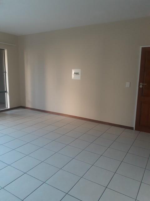 To Let 2 Bedroom Property for Rent in Eldo Lakes Estate Gauteng