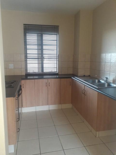 To Let 2 Bedroom Property for Rent in Eldo Lakes Estate Gauteng