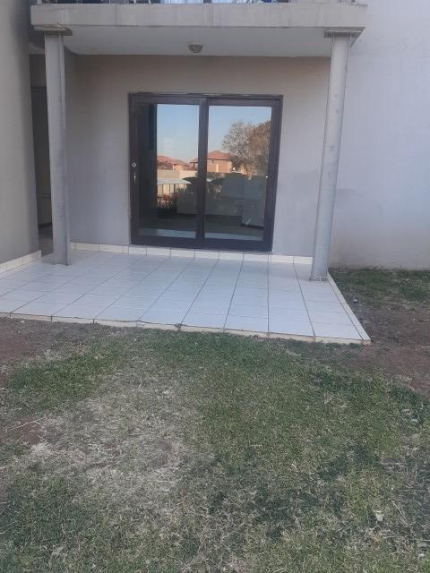To Let 2 Bedroom Property for Rent in Eldo Lakes Estate Gauteng