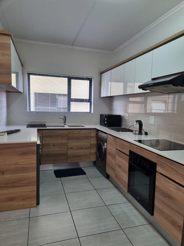 To Let 3 Bedroom Property for Rent in Waterfall Gauteng