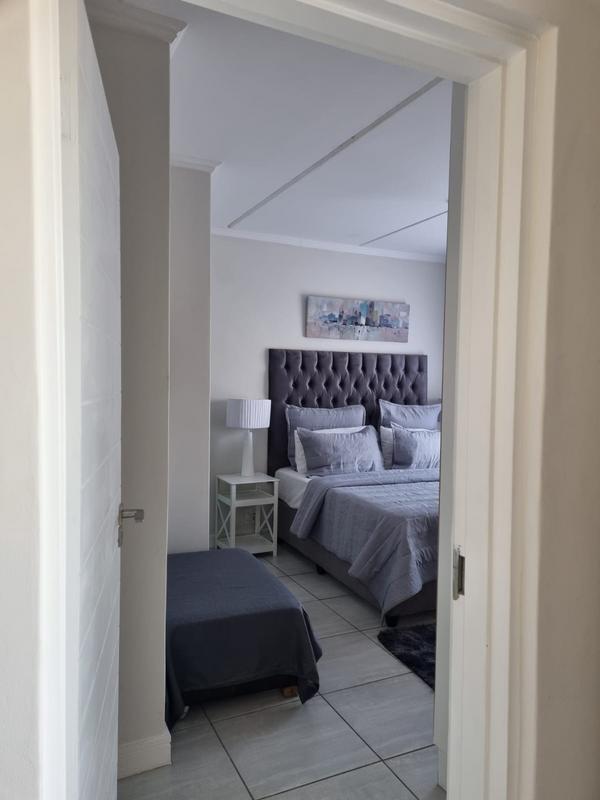 To Let 3 Bedroom Property for Rent in Waterfall Gauteng