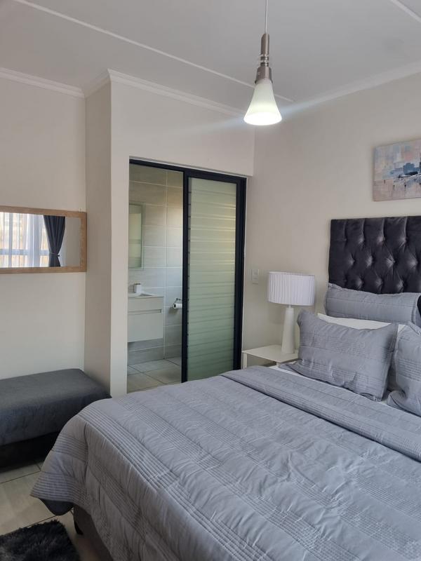 To Let 3 Bedroom Property for Rent in Waterfall Gauteng