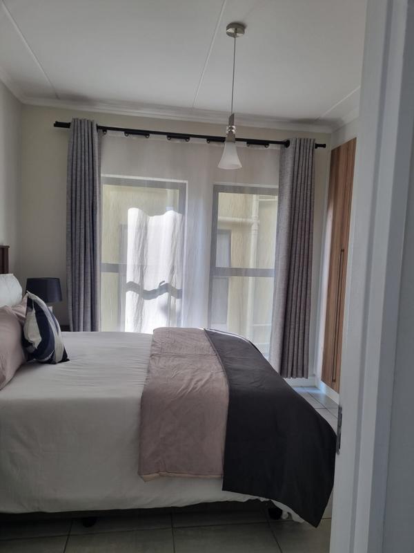To Let 3 Bedroom Property for Rent in Waterfall Gauteng