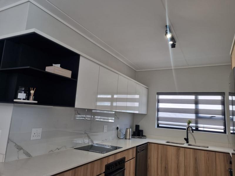 To Let 3 Bedroom Property for Rent in Waterfall Gauteng