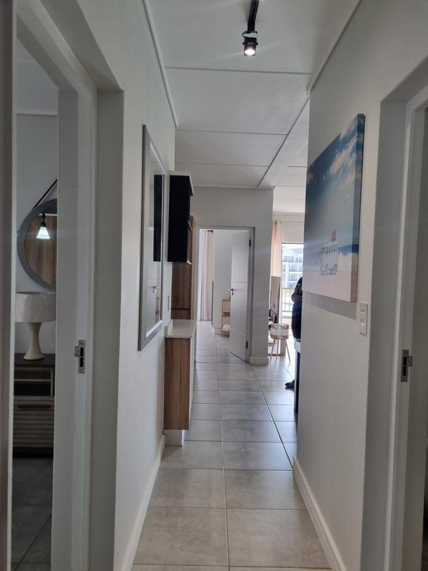 To Let 3 Bedroom Property for Rent in Waterfall Gauteng