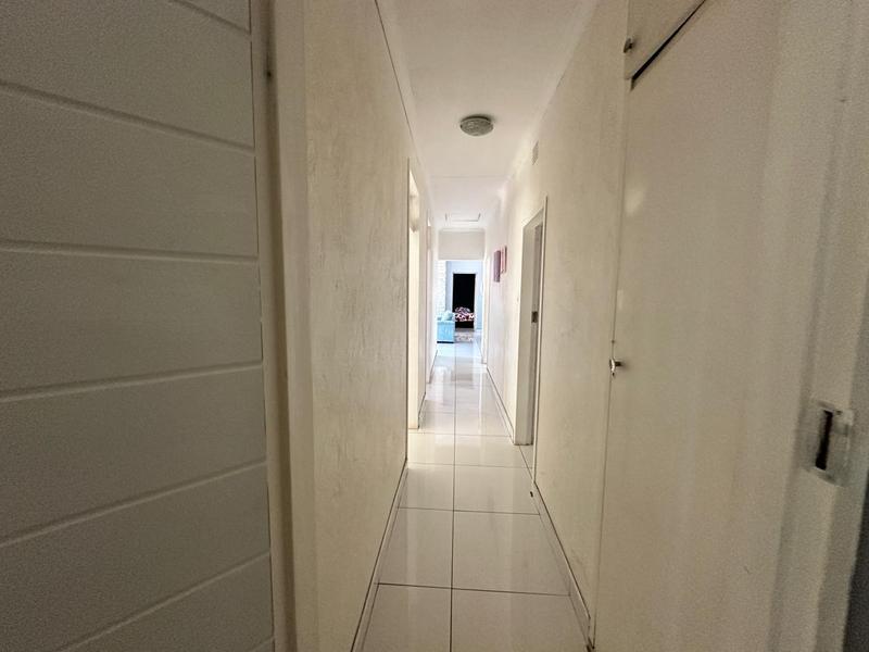 4 Bedroom Property for Sale in Erasmia Gauteng