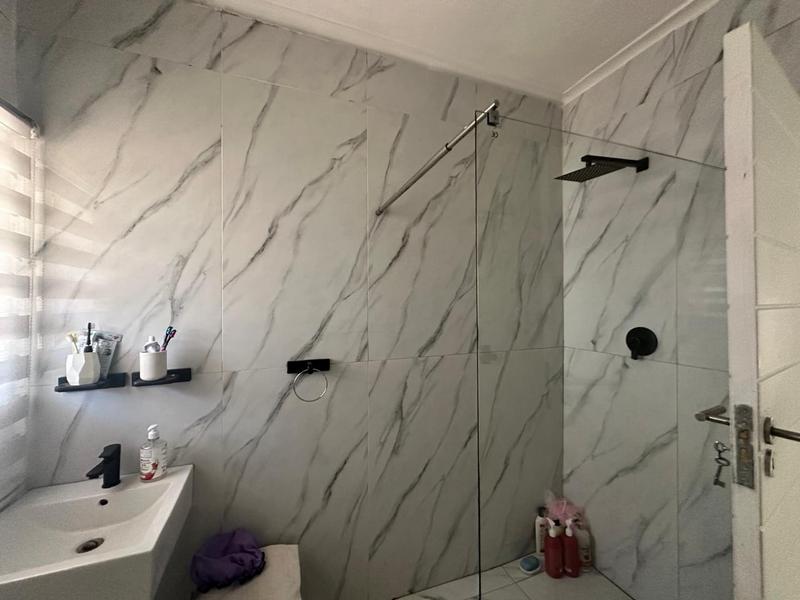 4 Bedroom Property for Sale in Erasmia Gauteng