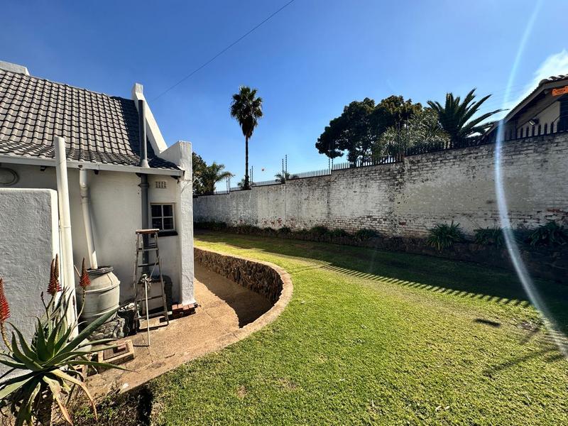 4 Bedroom Property for Sale in Erasmia Gauteng