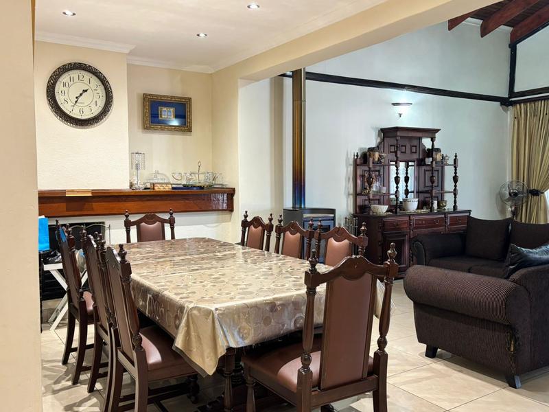 5 Bedroom Property for Sale in Erasmia Gauteng