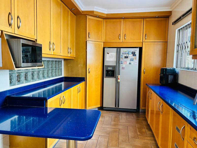 5 Bedroom Property for Sale in Erasmia Gauteng